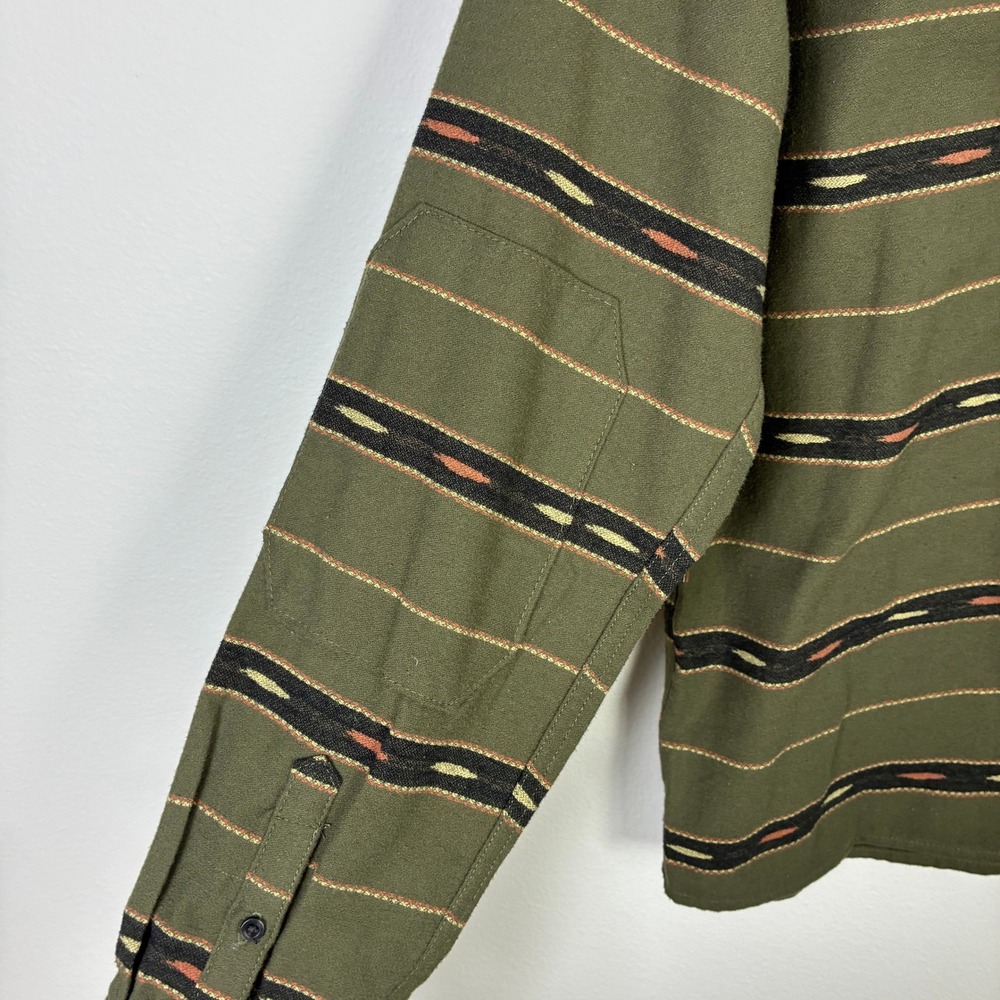 Roark Nordsman Light Flannel Snap Shirt Men's S Antico Military Green‎ Aztec - Picture 6 of 8